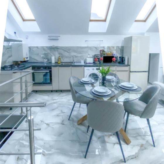 The Residence Of Silver Sky House Timisoara Bagian luar foto